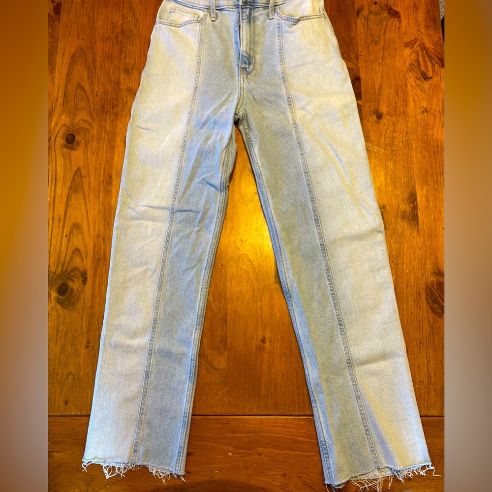 Hollister Ultra High Rise Dad Jeans